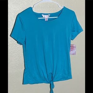 NWT- TShirt.      .235